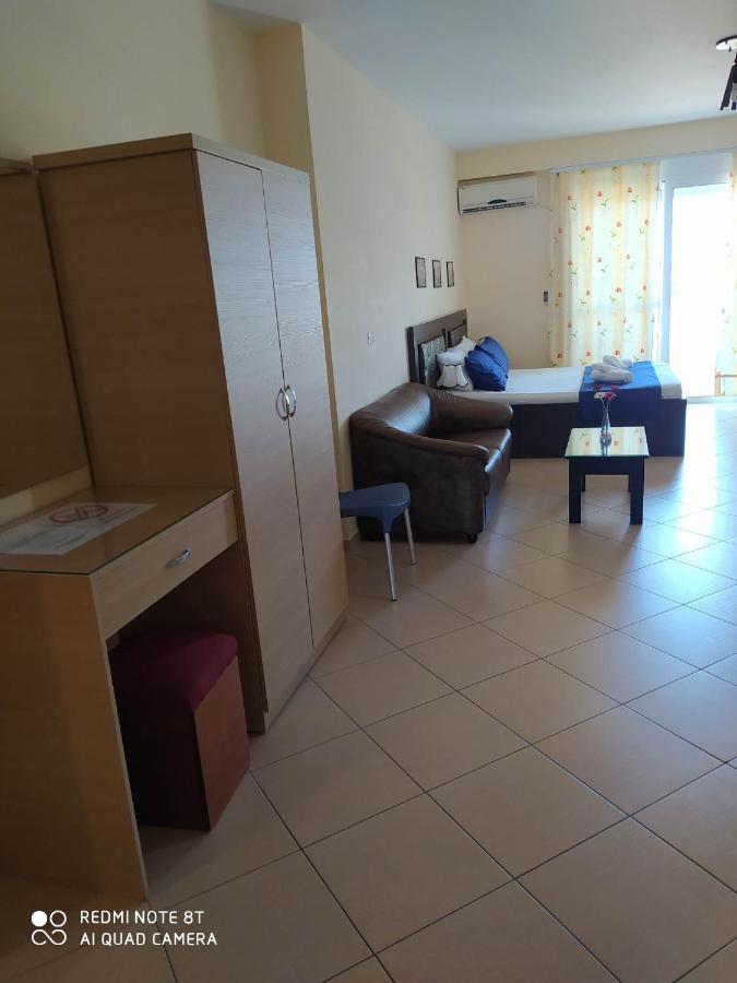 Summer Life Apartments Sarande Exterior photo