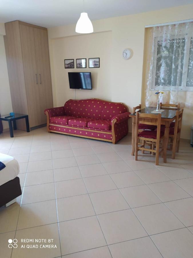 Summer Life Apartments Sarande Exterior photo